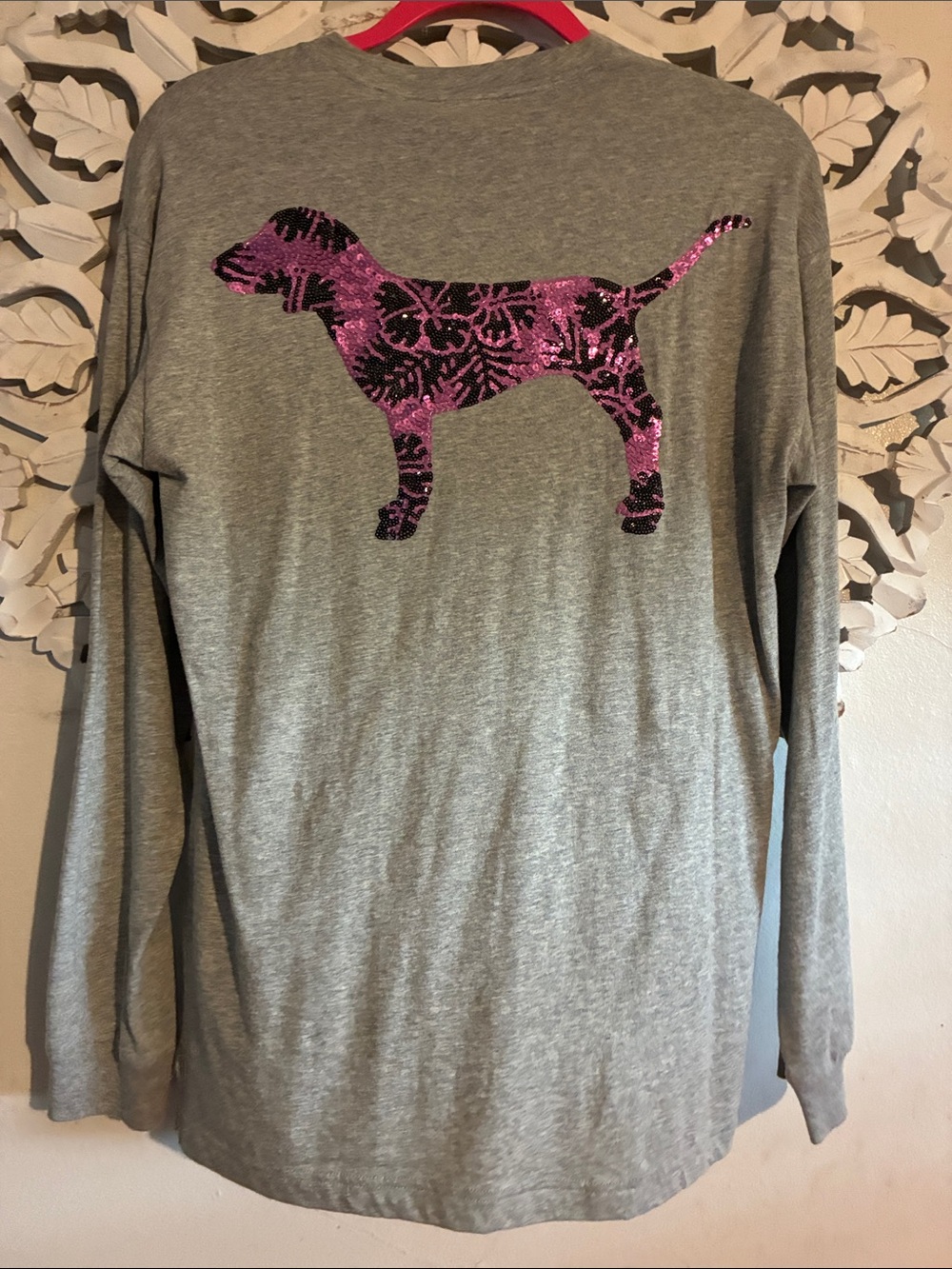 PINK Victoria's Secret Gray Long-Sleeve Pocket Tee with Pink Sequin Dog